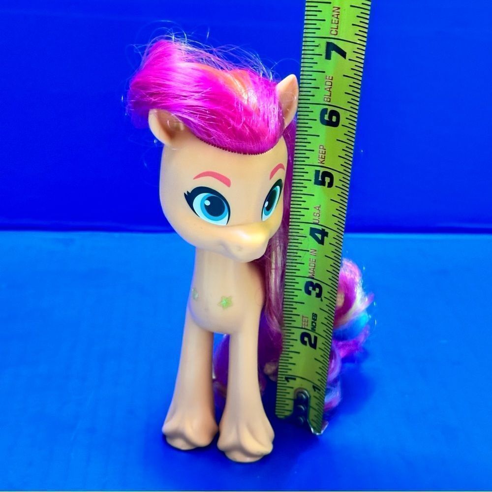 My Little Pony SUNNY STARSCOUT action figure - Picture 3 of 7